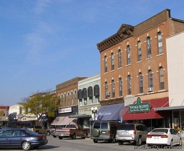 Star Motel Macomb Экстерьер фото